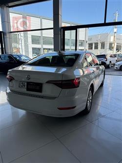 ڤۆڵکسواگن جێتا